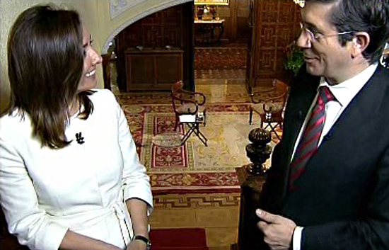 Desayunos - L&oacute;pez: "Ni una sola de mis medidas supondr&aacute; la exclusi&oacute;n de nadie"