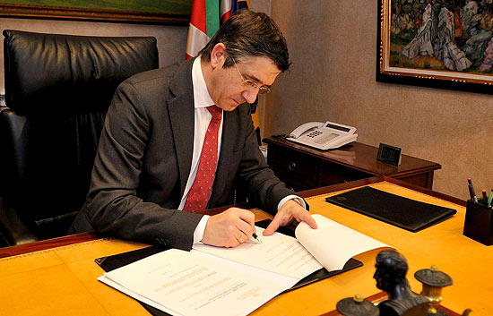 Informe semanal - Patxi L&oacute;pez, lehendakari