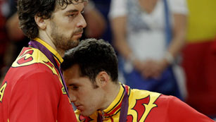 Ver v&iacute;deo  'Pau Gasol: "Hay que saborear esta medalla y estar felices"'
