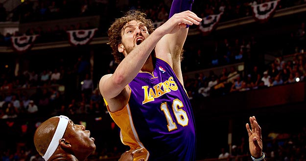 Pau Gasol no ha tenido suerte y tendr&aacute; que jug&aacute;rsela en el &uacute;ltimo partido ante los Nuggets.