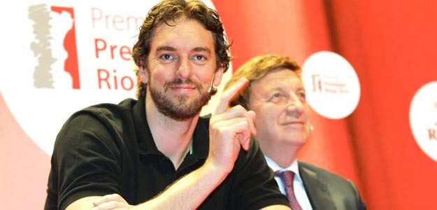 PAU GASOL RECIBE PREMIO PRESTIGIO RIOJA