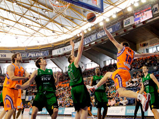 Ver v&iacute;deo  'PE Valencia 96-94 DKV Joventut'