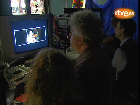 D&iacute;as de cine - Pedro Almod&oacute;var: estreno de 'Volver'