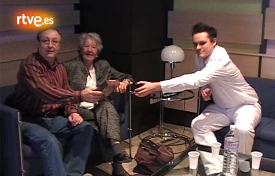 Amar - Pelayo y Hortensia en Radio Nacional