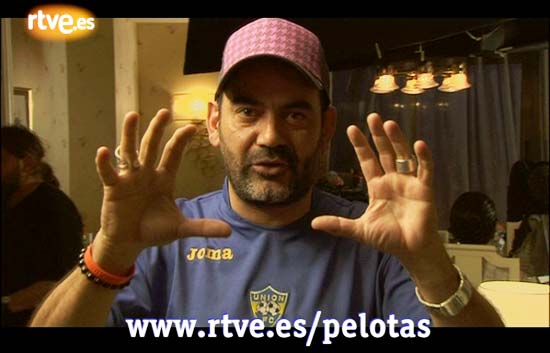 Pelotas - Participa en nuestro concurso y ll�vate la equipaci�n de la Uni�n F.C
