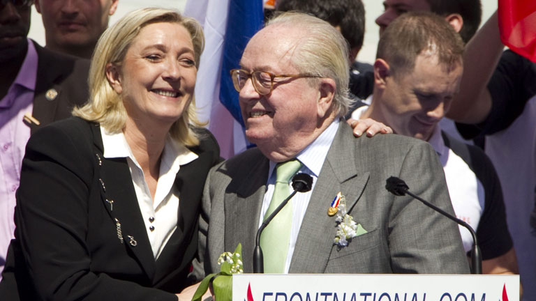 Le Pen no pide el voto para ning&uacute;n candidato