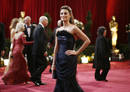 Pen&eacute;lope Cruz posa en la alfombra roja en la pasada edici&oacute;n de los Oscar