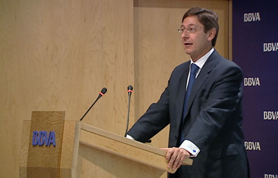 La pensi�n que cobrar� el ya ex consejero delegado del BBVA ser� de tres millones de euros brutos al a�o