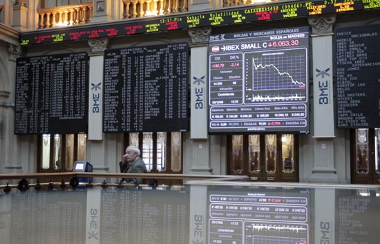 La Bolsa cierra el peor a&ntilde;o en la historia del Ibex 35