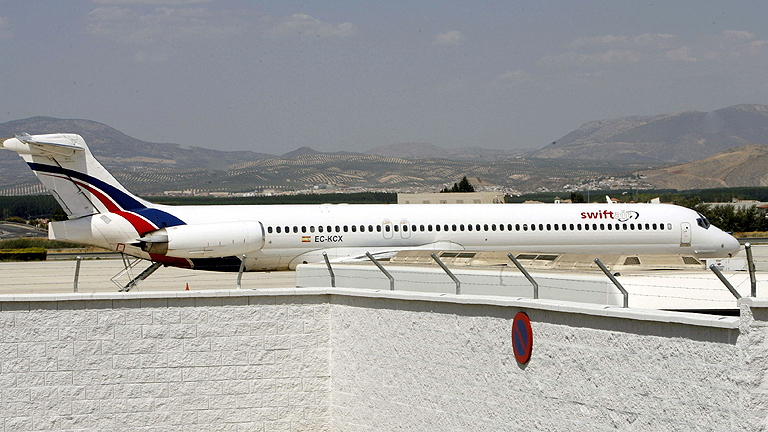 Perdido un avión con 110 pasajeros y seis tripulantes españoles que volaba a Argelia