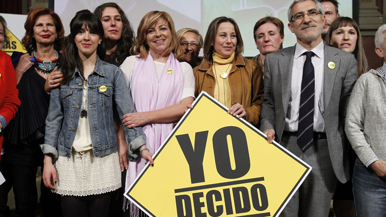 Personalidades de la cultura, la comunicaci&oacute;n y la pol&iacute;tica defienden el derecho de la mujer a abortar