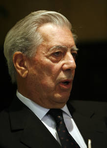 El peruano Mario Vargas Llosa