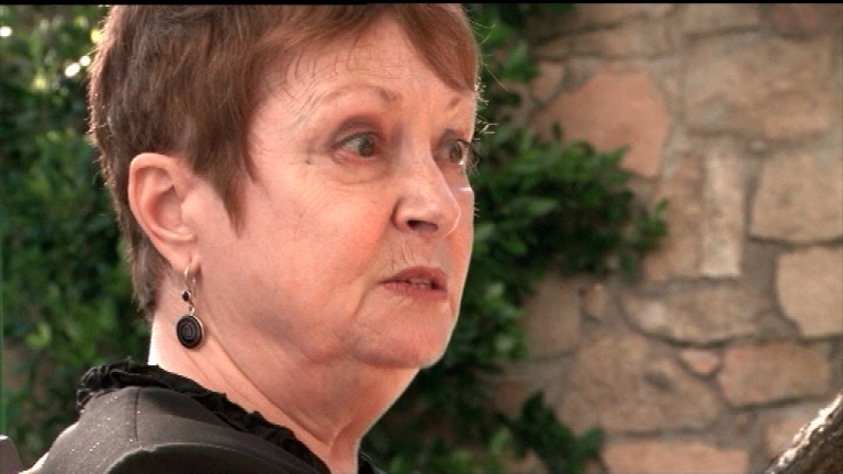 Pienso, luego existo - Celia Amor&oacute;s - Ver ahora