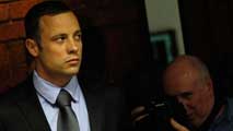 Ir al Video&nbsp;Pistorius sigue sin conocer si tiene libertad bajo fianza