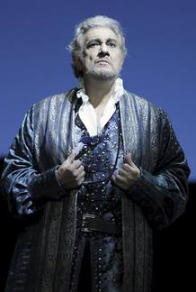 PLÁCIDO DOMINGO TRIUNFA EN SU DEBUT COMO BARÍTONO PLÁCIDO DOMINGO TRIUNFA EN SU DEBUT COMO BARÍTONO