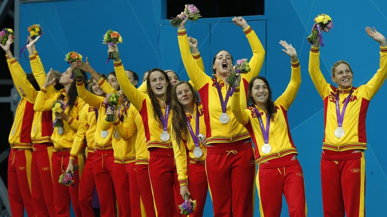 La plata del waterpolo en Londres 2012 hace felices a las atletas espa&ntilde;olas