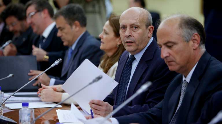 Wert conf&iacute;a en que los precios de las tasas universitarias se conozcan en julio