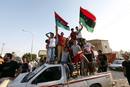 La poblaci&oacute;n libia celebra la caida de Tr&iacute;poli en Janzour
