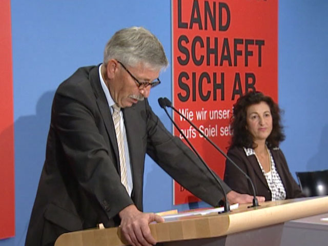 'Alemania se disuelve', libro con pol&eacute;mica