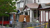 Ir al Video&nbsp;La polic&iacute;a de Cleveland investiga la desaparici&oacute;n de otras chicas en la zona