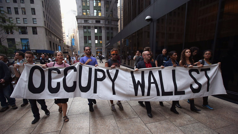 La polic&iacute;a detiene a m&aacute;s de un centenar de activistas de 'Ocupa Wall Street' en su primer aniversario 
