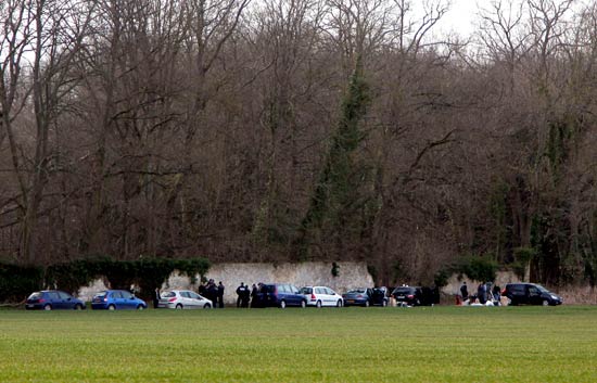 La polic�a francesa reconstruye el asesinato por ETA del agente en Dammarie les Lys