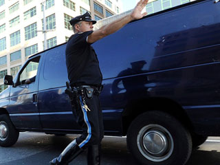 Ver v&iacute;deo  'La polic&iacute;a toma Nueva York ante la amenaza de atentado'