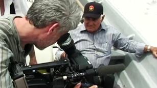 Ver v&iacute;deo  'En Portada - As&iacute; se hizo "El viejo camale&oacute;n"'