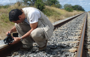 Ver v&iacute;deo  'En portada - Viaje a la finca de Mugabe. Making of'