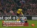 Ir al Video&nbsp;El portero del AZ holand&eacute;s agrede a un aficionado