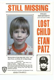 Poster de "Se busca" con la fotografía de Etan Patz, desaparecido en Nueva York en 1979 Poster de "Se busca" con la fotografía de Etan Patz, desaparecido en Nueva York en 1979