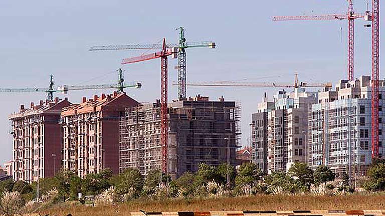 El precio de la vivienda baja el 11,2% en 2011, la mayor ca&iacute;da desde 2007