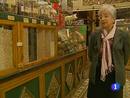 Ir al Video&nbsp;Premio para Ultramarinos La Confianza, la tienda "m&aacute;s antigua" de Espa&ntilde;a