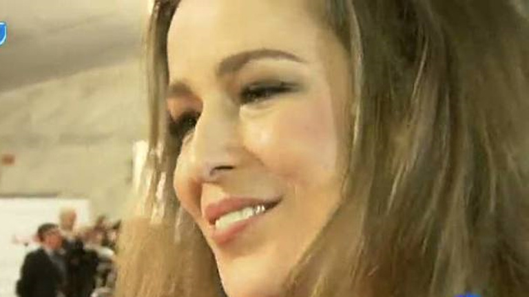 Premios Goya 2012 - La emotiva reaparici&oacute;n de Silvia Abascal