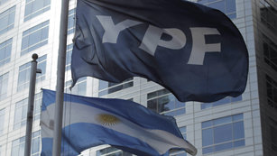 Ver v&iacute;deo  'Preocupaci&oacute;n ante la posible expropiaci&oacute;n de YPF por Argentina'