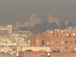 Ver v&iacute;deo  'Preocupaci&oacute;n en Madrid por los altos niveles de contaminaci&oacute;n'