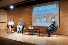 Un momento de la presentación. De izquierda a derecha, Sandra López de Santiago, David Varona y Raúl Ordóñez. Un momento de la presentación. De izquierda a derecha, Sandra López de Santiago, David Varona y Raúl Ordóñez.