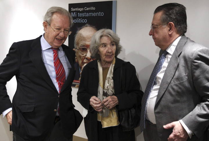 PRESENTACI&Oacute;N DE "MI TESTAMENTO POL&Iacute;TICO", DE SANTIAGO CARRILLO
