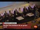 Ir al Video&nbsp;La presidenta de Navarra recibe tres 'tratazos' de opositores al AVE