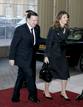 El presidente de la Comisi&oacute;n Europea, el portugu&eacute;s Jos&eacute; Manuel Durao Barroso, junto a su esposa, Margarida Uva, a su llegada al Palacio de Buckingham