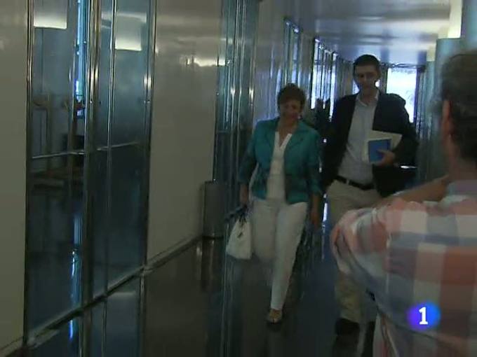 Ir al Video&nbsp;El presidente del Congreso insta a PP y PSOE a lograr un acuerdo sobre el TC