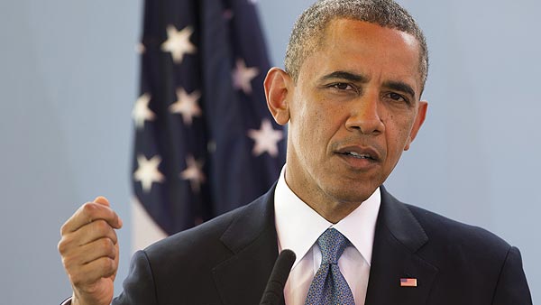 El presidente de EE.UU., Barack Obama, habla, este 27 de junio, al comienzo de su gira africana, en Dakar, Senegal