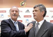 El presidente de la RFEF, Ángel María Villar, junto al seleccionador Vicente del Bosque. El presidente de la RFEF, Ángel María Villar, junto al seleccionador Vicente del Bosque.