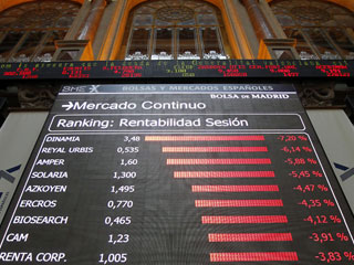 Ver v&iacute;deo  'La prima de riesgo de Espa&ntilde;a se relaja tras rozar los 500 puntos b&aacute;sicos, nuevo r&eacute;cord'