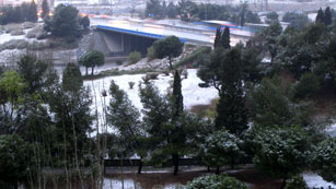 Ver v&iacute;deo  'La primavera comienza con nevadas y lluvias'