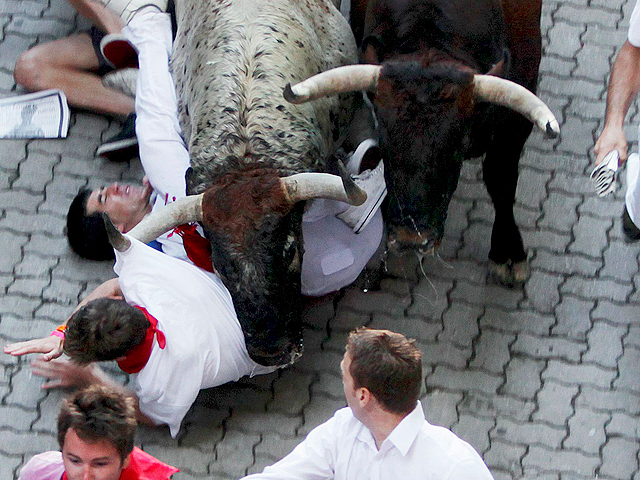 Primer encierro de San Ferm&iacute;n 2010