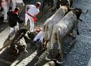 Los toros de Alcurruc&eacute;n corr&iacute;an por cuarta vez en los encierros de San Ferm&iacute;n. Esta vez tambi&eacute;n ha sido una actuaci&oacute;n limpia, con s&oacute;lo cuatro contusionados.
