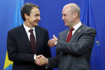 El primer ministro sueco, Fredrik Reinfeldt, recibe a Jos&eacute; Luis Rodr&iacute;guez Zapatero en Bruselas.