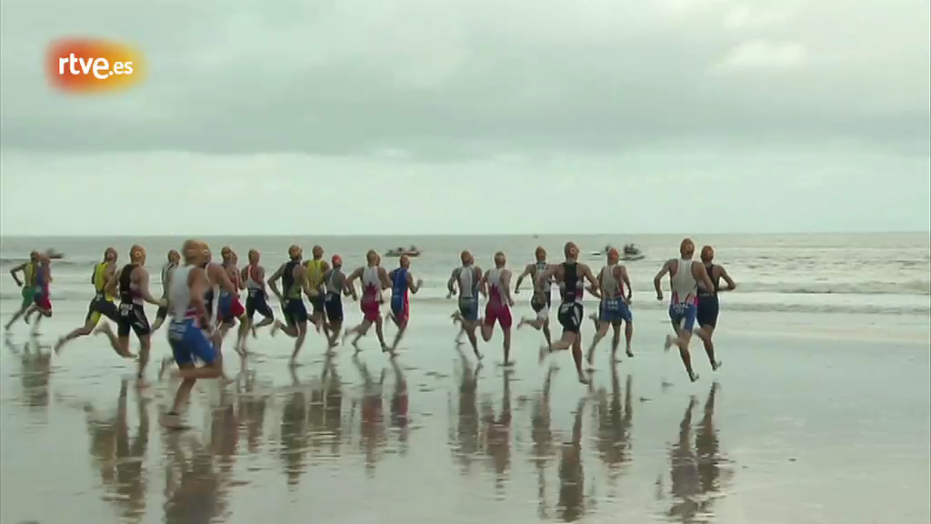 Ir al Video&nbsp;Primera prueba de la Copa del Mundo de triatl&oacute;n de 2012