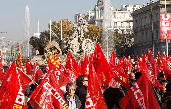 Primera manifestaci&oacute;n sindical durante la crisis econ&oacute;mica